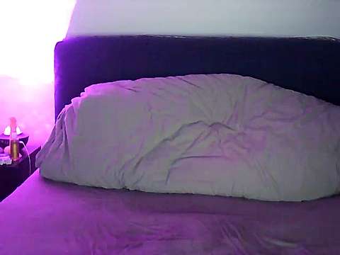 Lady_Kora99 naked stripping on cam for live sex video chat