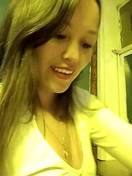 marena- naked stripping on cam for live sex video chat