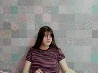 Sarah-Sanchezz nude on cam – live sex chat