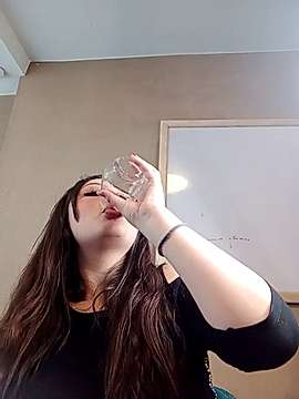 Scarlettmoon_ naked stripping on cam for live sex video chat