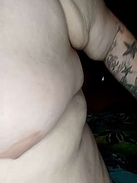 TabiZombie7 naked stripping on cam for live sex video chat