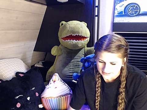americangirl333 naked stripping on cam for live sex video chat