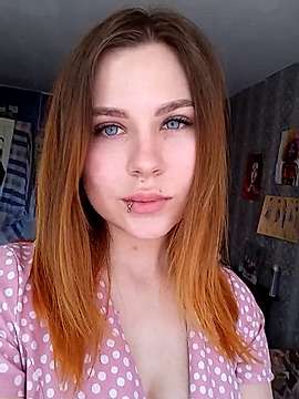 Francesca_Lynn naked stripping on cam for live sex video chat