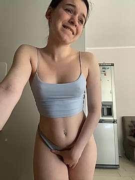 GiveYouMore naked stripping on cam for live sex video chat