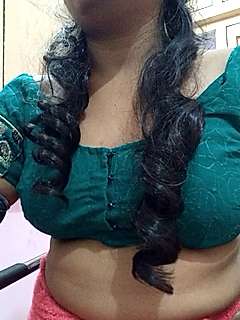 Madhuri_gupta naked stripping on cam for live sex video chat