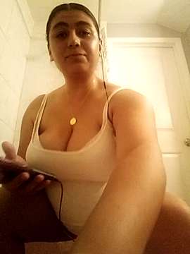 shesxotic naked stripping on cam for live sex video chat