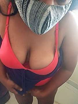 UpwardDime naked stripping on cam for live sex video chat