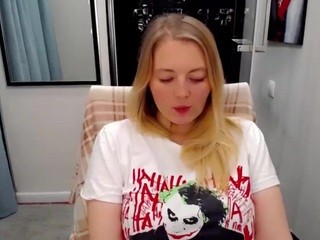 Whitelioness nude on cam – live sex chat