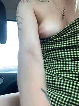 Best_Kukolka naked stripping on cam for live sex video chat