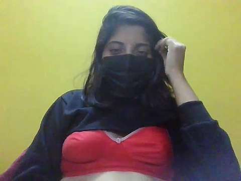 ElsaReed66 naked stripping on cam for live sex video chat