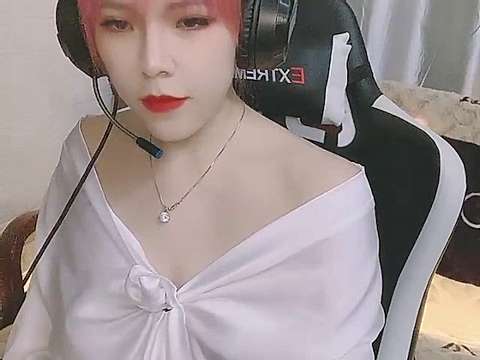 Kanna_Zunex naked stripping on cam for live sex video chat