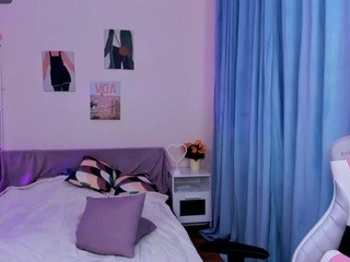 Kris-Denver nude on cam – live sex chat