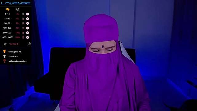 Salma_Issawi naked stripping on cam for live sex video chat