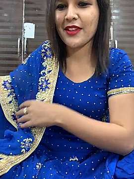 Your_Saniya01 naked stripping on cam for live sex video chat