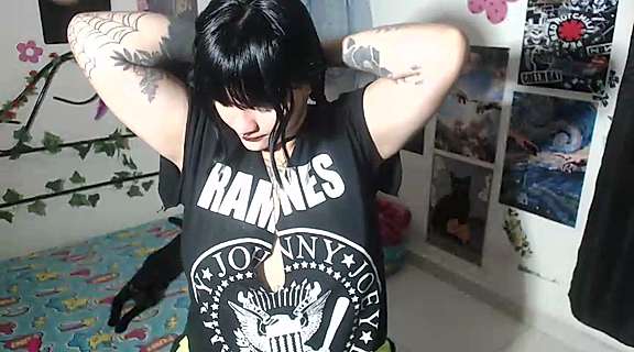 amatista_mefisto naked stripping on cam for live sex video chat