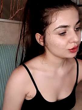 BbyAnnaa naked stripping on cam for live sex video chat