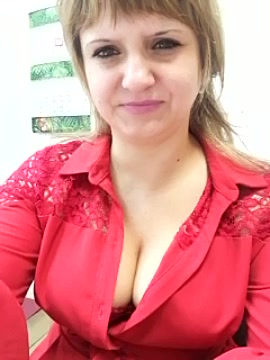 Albertina_Vida naked stripping on cam for live sex video chat