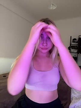 Cassie__ naked stripping on cam for live sex video chat