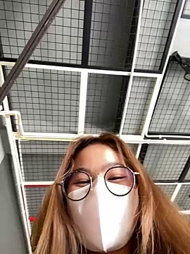 Wendy_TnT981 naked stripping on cam for live sex video chat