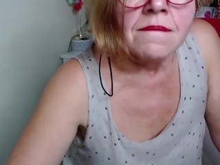 FlirtyADELE nude on cam – live sex chat