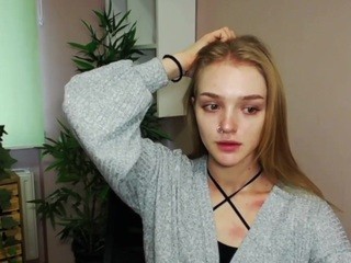 HannahCherry nude on cam – live sex chat