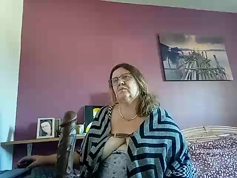 kokine05 naked stripping on cam for live sex video chat