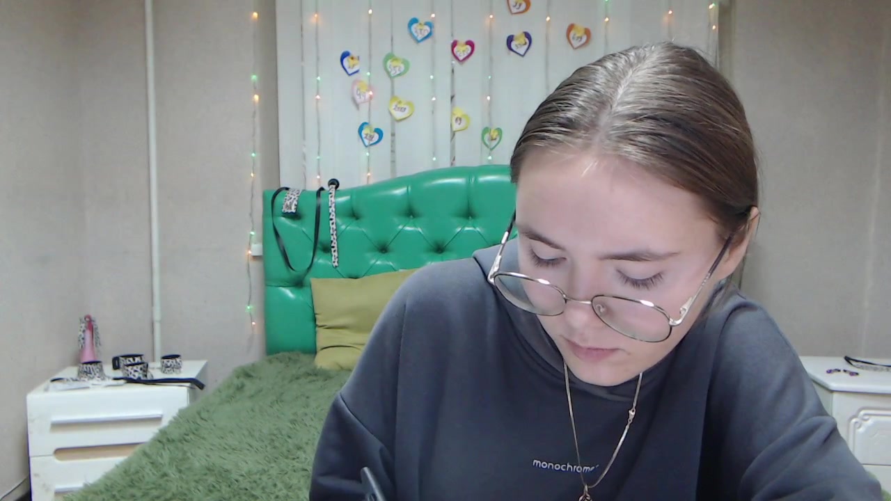 AlinaFreckles naked stripping on cam for live sex video chat