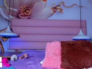 Blondie-Cute nude on cam – live sex chat