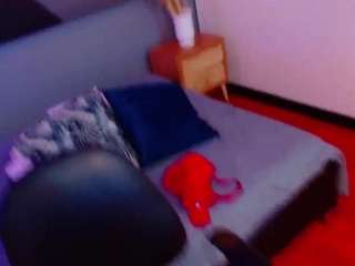 Danna-lve nude on cam – live sex chat