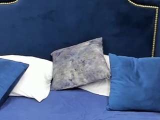 IsabelaRoberts nude on cam – live sex chat
