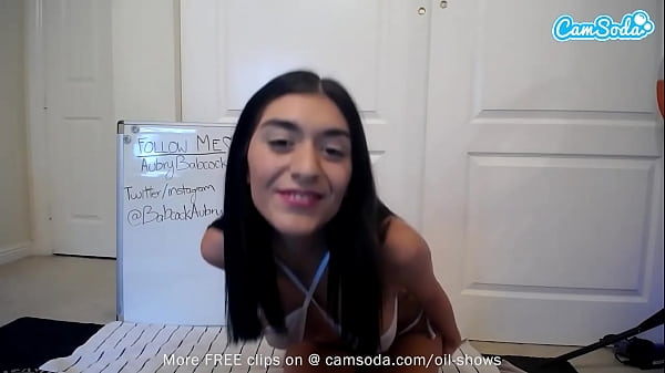 Cute Amateur Teen Oils Up And Masturbates Before College Finals
