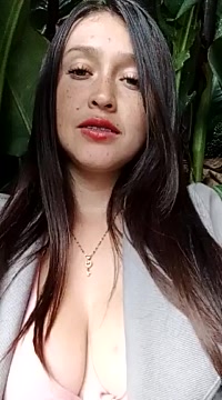 Katy__A naked stripping on cam for live sex video chat