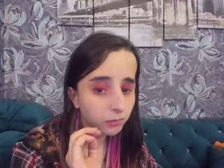 Meloniya nude on cam – live sex chat