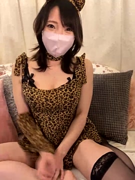 Daisy_N naked stripping on cam for live sex video chat