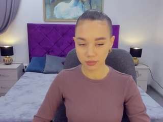 ErinBarns nude on cam – live sex chat