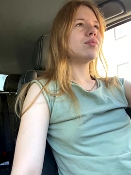 RoadQueen19 naked stripping on cam for live sex video chat