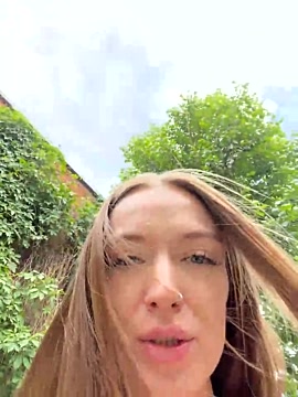 Brilliant_wine naked stripping on cam for live sex video chat