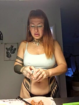 Insel_Cowgirl naked stripping on cam for live sex video chat