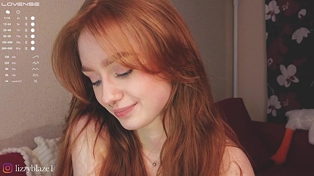LizzyBlaze naked stripping on cam for live sex video chat