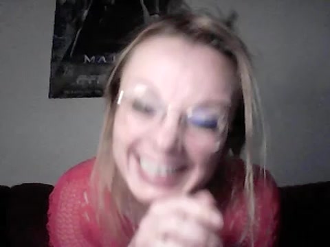 Phylotesss naked stripping on cam for live sex video chat