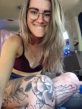 vyx_sin naked stripping on cam for live sex video chat