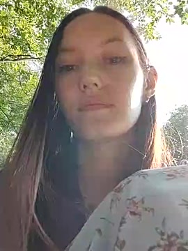 alice_kisssme naked stripping on cam for live sex video chat
