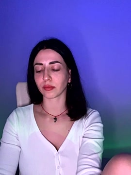 Emylia naked stripping on cam for live sex video chat