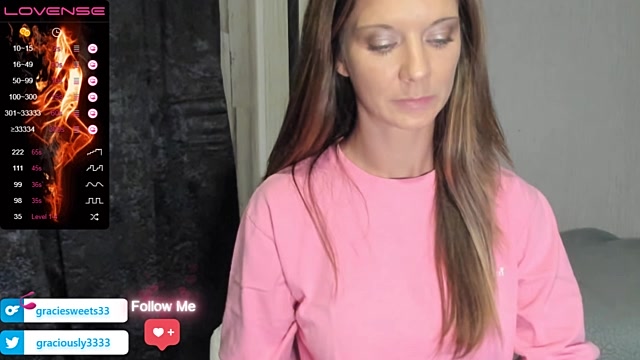 GracieSweets naked stripping on cam for live sex video chat