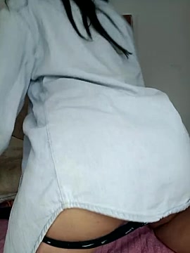 hannacruzsj naked stripping on cam for live sex video chat