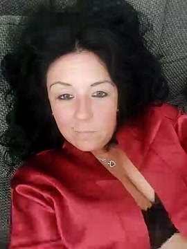_HOT-GIRLY_ naked stripping on cam for live sex video chat