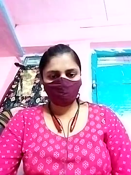 Indian-Indhuja naked stripping on cam for live sex video chat
