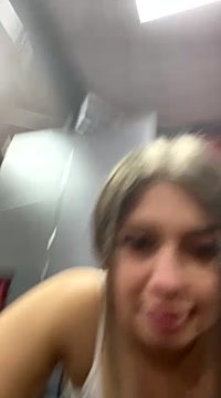 LarisXXX naked stripping on cam for live sex video chat