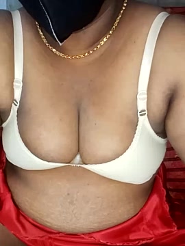 Malluivaniya naked stripping on cam for live sex video chat
