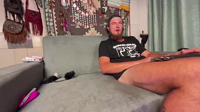 MasterrKittyy naked stripping on cam for live sex video chat